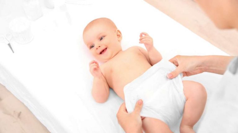 Tips Agar Tak Salah Memilih Popok Bayi