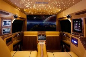 Desain Interior Mobil